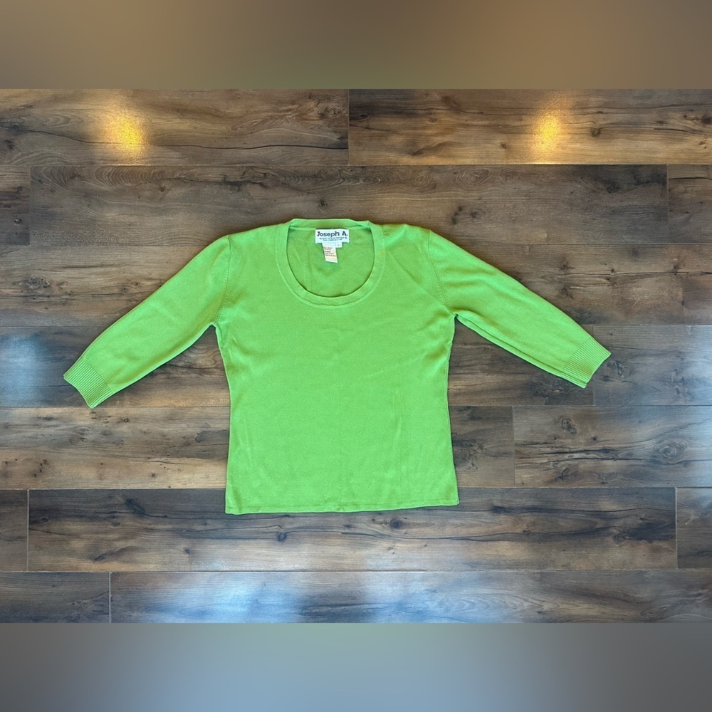 Joseph A. Bright Lime Green Lightweight Sweater Top | Size L